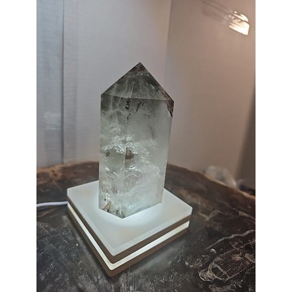 1.73LB Natural Green Ghost Phantom Quartz Crystal Obelisk Wand Point Healing. - Picture 4 of 16